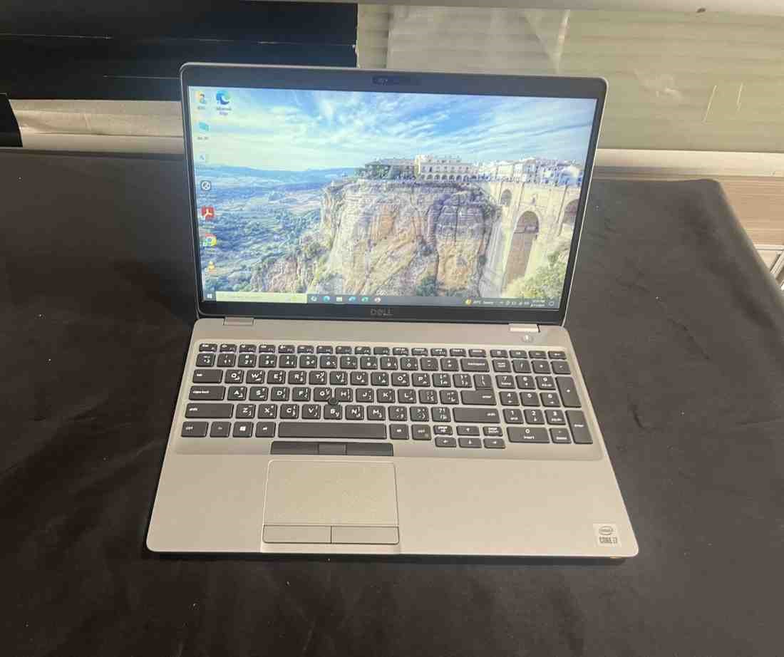 Laptops for Rent in Dubai